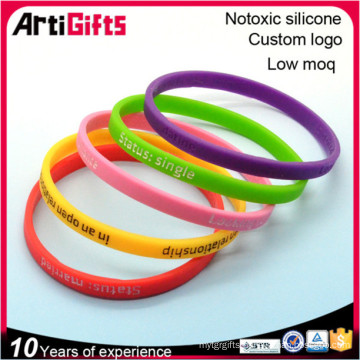 Free samples promotional gifts silicone thin bracelet